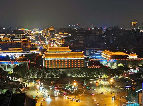 Stylish Homestay Balcony Viewing Ancient XiAn Bell Tower and City Wall