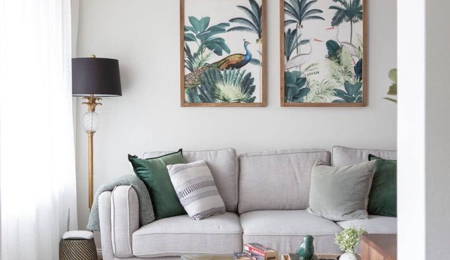 Sunny Apartment in Quiet and Green Neighbourhood
