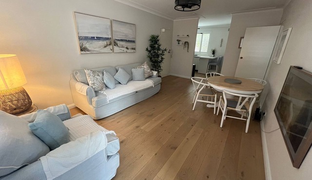 Sunny boutique apartment
