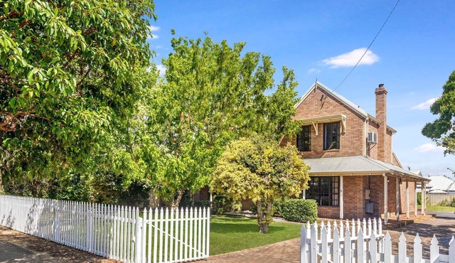 Sunny Busselton - this holiday home is located in the perfect Busselton location