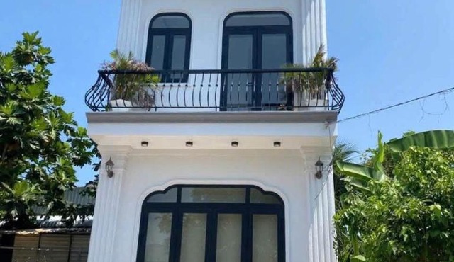 Sunrak House