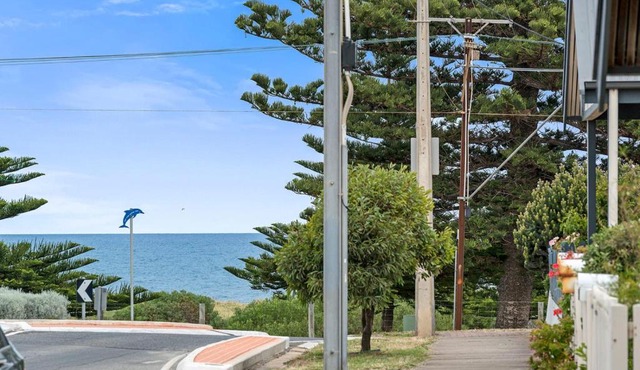 Sur La Mer Semaphore