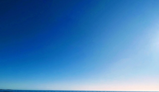Surf Stay 3 Bedroom house 300m from the beach, Tennis court, Lawn Bowls and oval