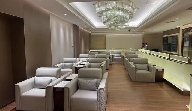 T3E JOY REST LOUNGE