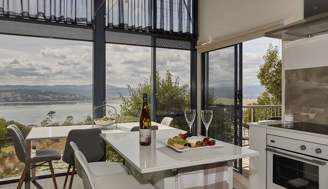Tamar River Apartments