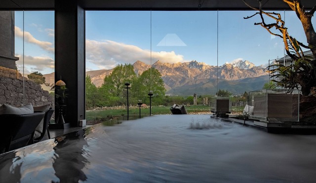 Tangting Hidden Hotel