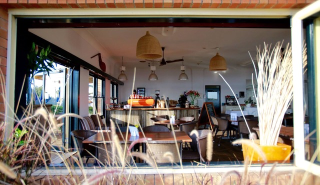 Tea Gardens Hotel