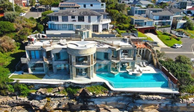 The Edge: Where Luxury and Nature Meet