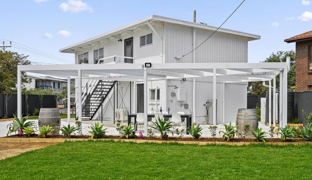 The HardyOne - Aldinga Beach - C21 SouthCoast Holidays