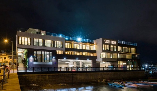The Pier Hotel