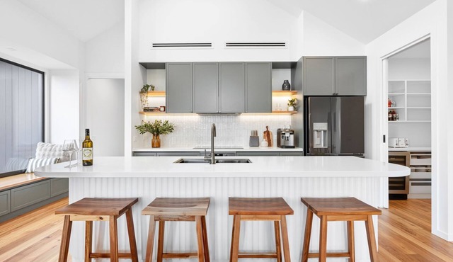 The Pinnacle - Sleeps 10 - Merrijig