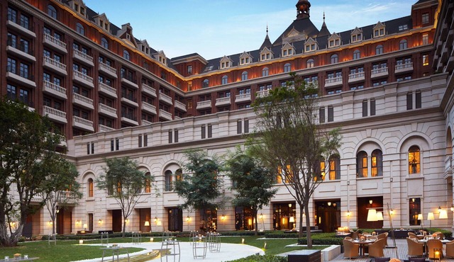 The Ritz-Carlton, Tianjin
