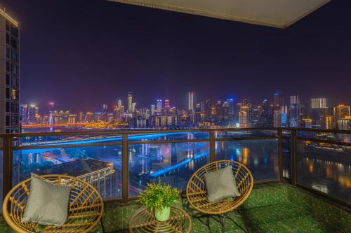 The View, Northbank