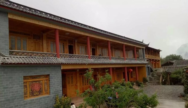 Tiger Leaping Gorge Tea-Horse Hotel