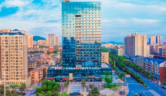 Till Bright Hotel, Liling Century Square