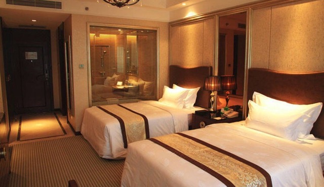 Titan Central Park Hotel