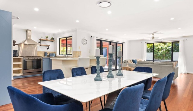 Topsy Turvey by Experience Jervis Bay