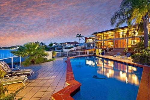 Toukley Waterfront House