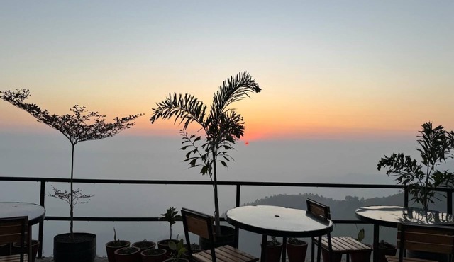 Tourist Land Resort City View Delux