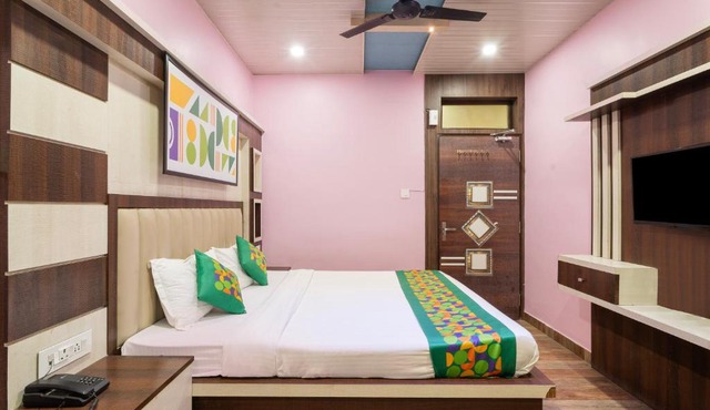 Treebo Saumendra Residency