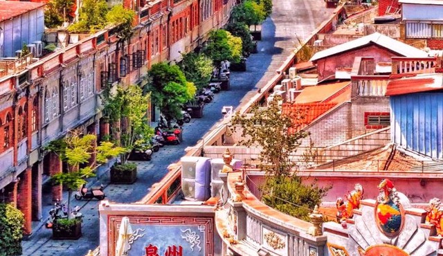 Tuji Lane and Fanghe Homestay (West Street Kaiyuan Temple Branch)