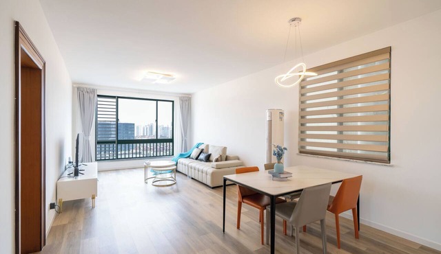 Tyms 2BR 1BA Family Serviced Residence