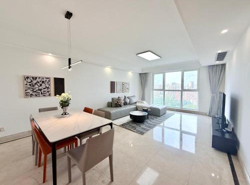 Tyms Changning 2BR near Zhongshan Park Metro