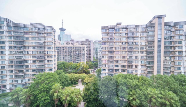 Tyms Cozy 1BR APT Gubei Carnival Court