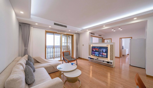 Tyms Gubei Elegant 3BR 2BA APT