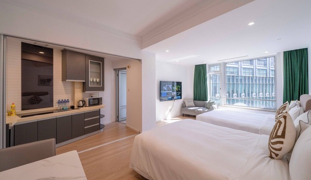 Tyms Xuhui Spacious 1BR APT