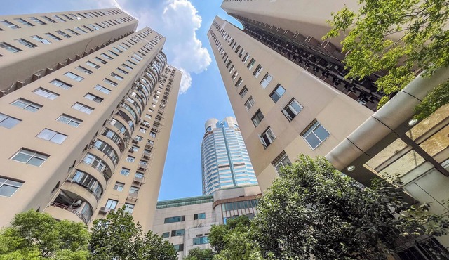 Tyms Xujiahui Premium 3BR 2BA APT