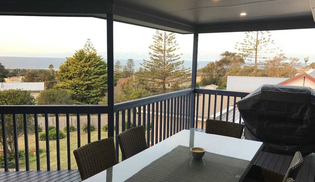 Ultimate Tuross Heads Holiday Beach Getaway