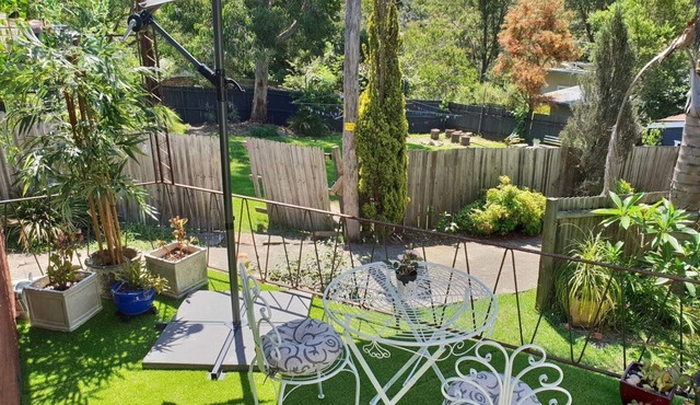 Unique 1920's Historic Retreat! Pet Friendly!