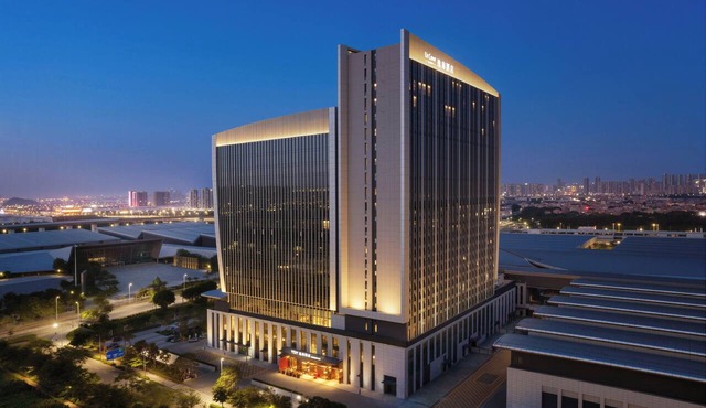 UrCove Foshan Tanzhou Exhibition Center