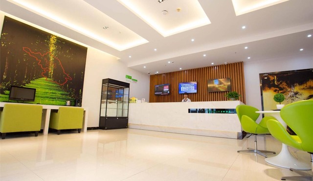 Vatica ZaoZhuang TengZhou Railway Station Hotel