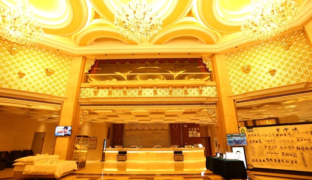 Victoria Hotels