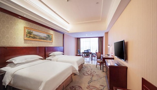 Vienna Classic Hotel Shizhongshan Avenue