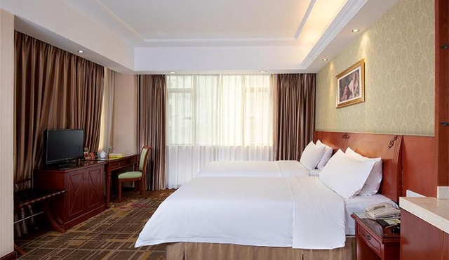 Vienna Hotel Dongguan Hou street Wanda Plaza