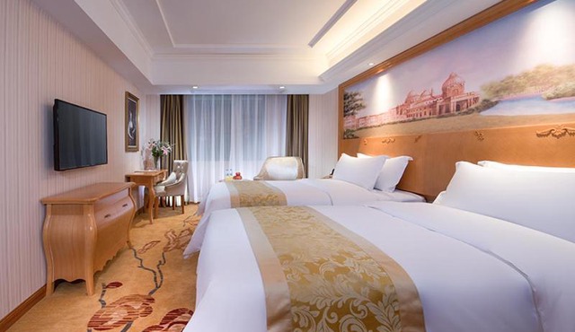 Vienna Hotel Guangdong Zhongshan Tanzhou