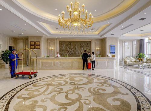 Vienna Hotel (Nanchang county ChengbiLakes Station)
