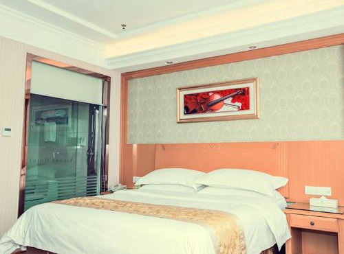 Vienna Hotel Rugao Zhengxiang Square