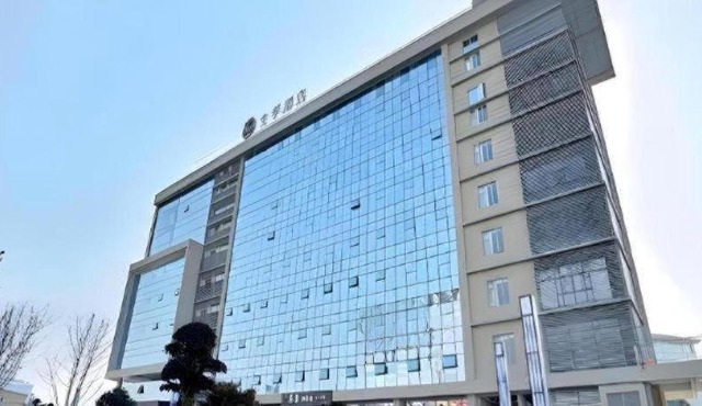 Vienna Hotel Shanghai Hongqiao Huaxin Road