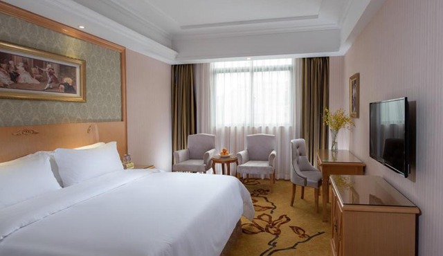 Vienna Hotel Shenzhen Buji Ganli Road