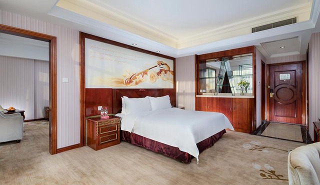 Vienna Hotel Shenzhen Pingshan Shenshan Road