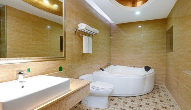 Vienna Hotel Shenzhen Songgang Shajiang Road