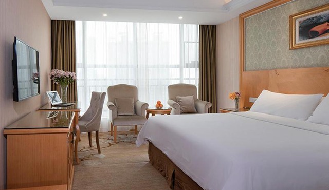 Vienna Hotel Yueyang Huarong Avenue