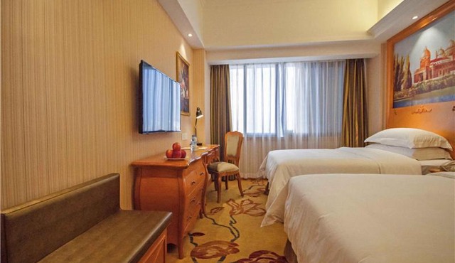 Vienna Hotel Yulin Jincheng Zhenlin