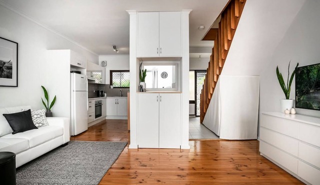 View One Three Seaton Townhouse SA
