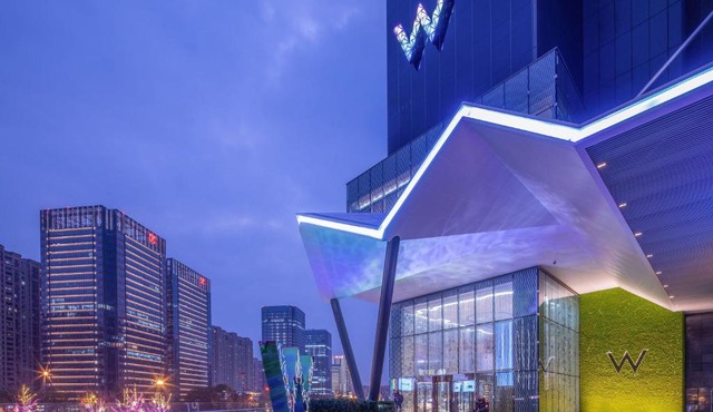 W Chengdu