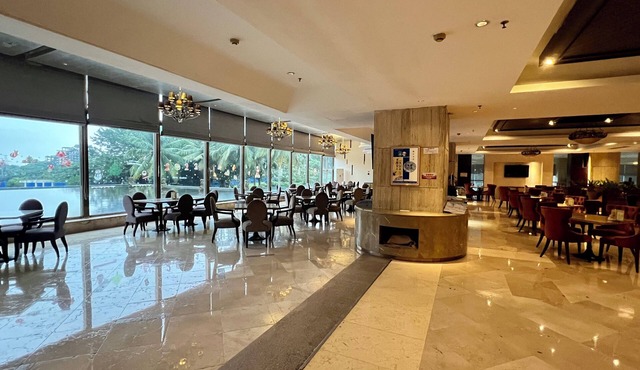 Waika Hotel